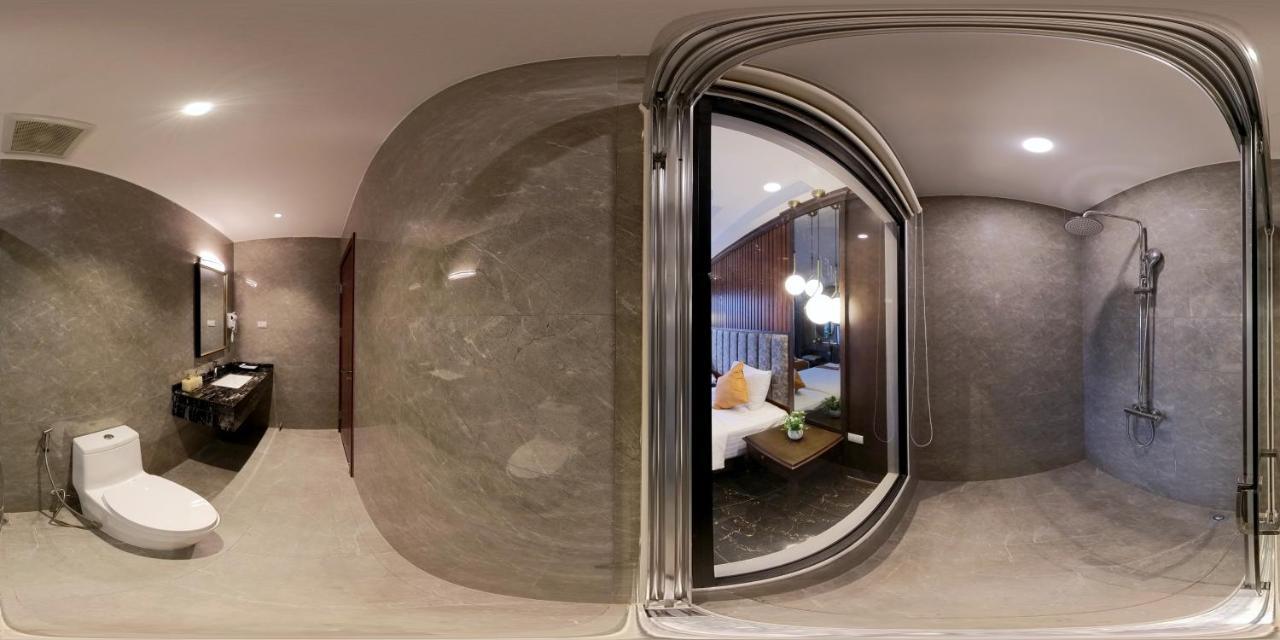 Confetti Garden Hotel 방 비엥 외부 사진